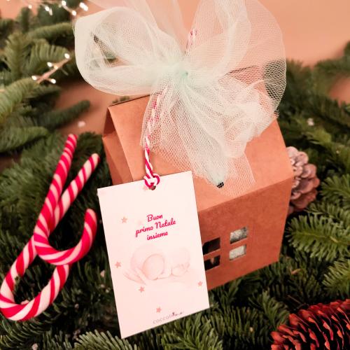 regalo-di-buon-augurio-cofanetto-regalo-casetta-scarpine-nascita-0-3m